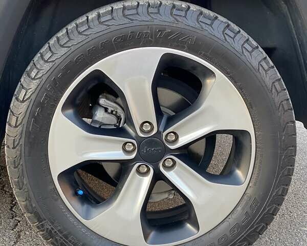 Джип Compass, об'ємом двигуна 2.4 л та пробігом 132 тис. км за 14500 $, фото 18 на Automoto.ua