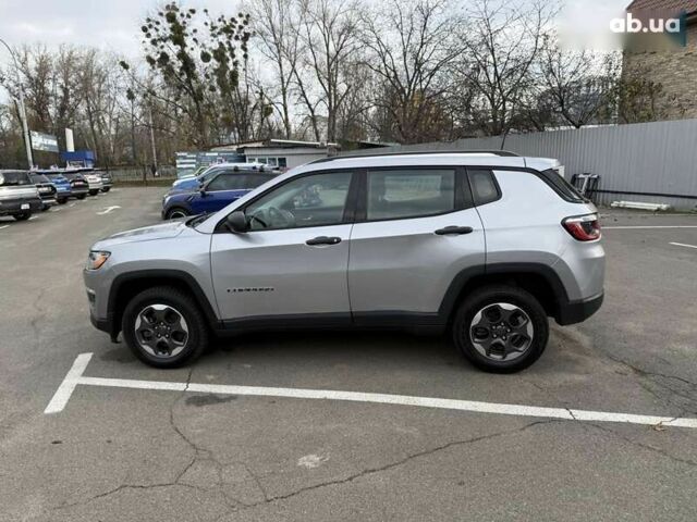 Джип Compass, об'ємом двигуна 2.4 л та пробігом 127 тис. км за 14900 $, фото 5 на Automoto.ua