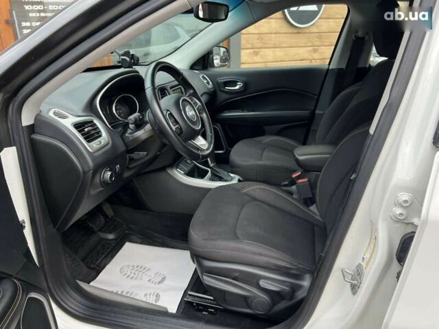 Джип Compass, об'ємом двигуна 2.4 л та пробігом 73 тис. км за 10500 $, фото 8 на Automoto.ua
