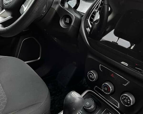 Джип Компас, объемом двигателя 2.36 л и пробегом 102 тыс. км за 17300 $, фото 28 на Automoto.ua