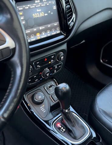 Джип Компас, объемом двигателя 2.36 л и пробегом 163 тыс. км за 17000 $, фото 7 на Automoto.ua