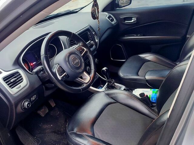 Джип Compass, об'ємом двигуна 2.4 л та пробігом 136 тис. км за 15500 $, фото 5 на Automoto.ua
