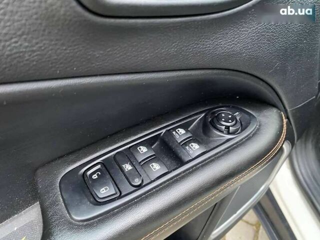 Джип Компас, объемом двигателя 2.4 л и пробегом 91 тыс. км за 15700 $, фото 11 на Automoto.ua