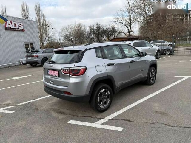 Джип Compass, об'ємом двигуна 2.4 л та пробігом 127 тис. км за 14900 $, фото 2 на Automoto.ua