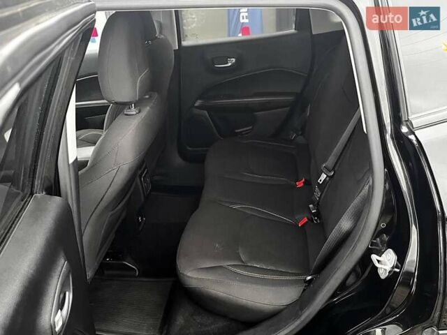 Джип Компас, объемом двигателя 2.4 л и пробегом 224 тыс. км за 10800 $, фото 16 на Automoto.ua