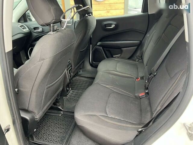 Джип Compass, об'ємом двигуна 2.4 л та пробігом 73 тис. км за 10500 $, фото 9 на Automoto.ua