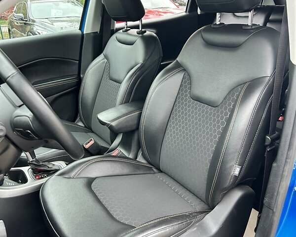 Джип Compass, об'ємом двигуна 2.4 л та пробігом 61 тис. км за 16000 $, фото 24 на Automoto.ua
