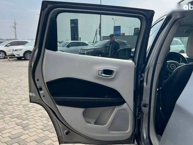 Джип Компас, объемом двигателя 0 л и пробегом 93 тыс. км за 17300 $, фото 19 на Automoto.ua