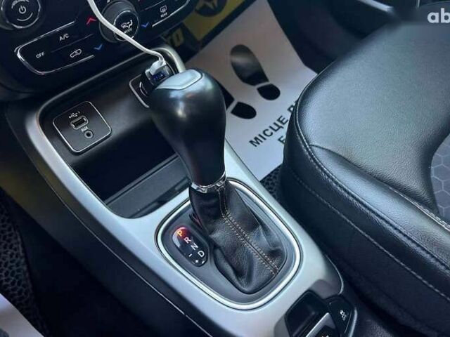 Джип Компас, объемом двигателя 2.4 л и пробегом 110 тыс. км за 15500 $, фото 16 на Automoto.ua