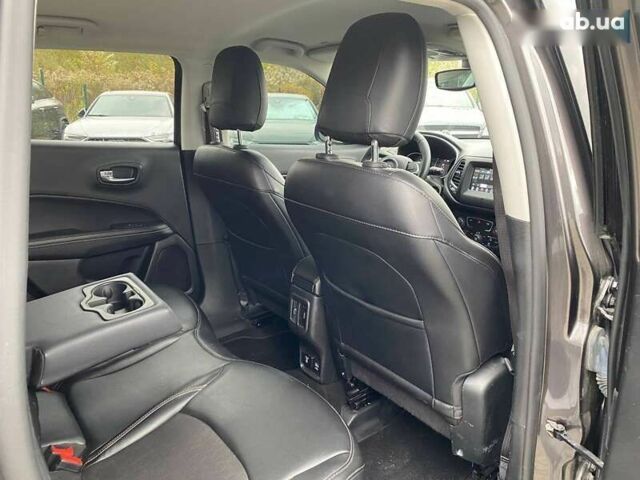 Джип Компас, объемом двигателя 2.4 л и пробегом 106 тыс. км за 15300 $, фото 22 на Automoto.ua