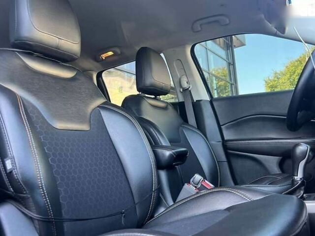 Джип Компас, объемом двигателя 2.4 л и пробегом 110 тыс. км за 15500 $, фото 18 на Automoto.ua