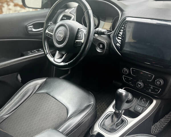 Джип Компас, объемом двигателя 2.4 л и пробегом 100 тыс. км за 15800 $, фото 16 на Automoto.ua