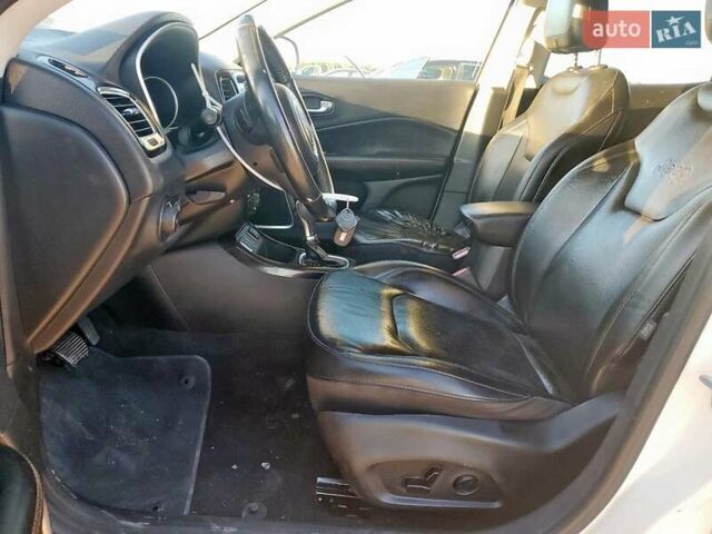 Джип Компас, объемом двигателя 2.36 л и пробегом 130 тыс. км за 3600 $, фото 5 на Automoto.ua