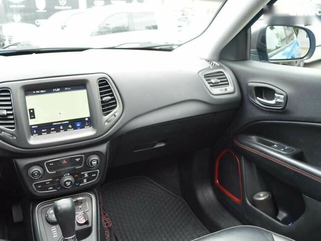 Джип Compass, об'ємом двигуна 2.4 л та пробігом 114 тис. км за 16500 $, фото 11 на Automoto.ua