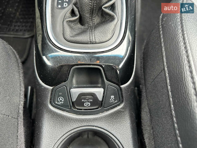 Джип Компас, объемом двигателя 2.4 л и пробегом 119 тыс. км за 16200 $, фото 31 на Automoto.ua