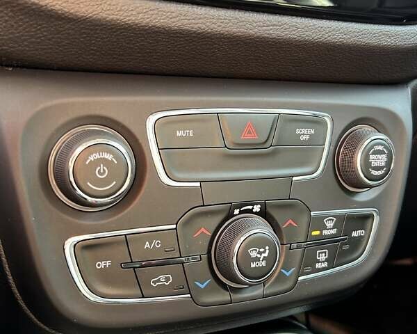 Джип Компас, объемом двигателя 2.4 л и пробегом 109 тыс. км за 14900 $, фото 25 на Automoto.ua