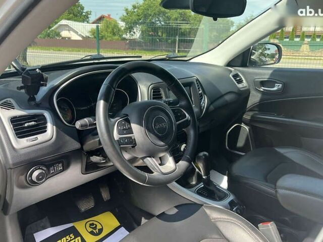 Джип Компас, объемом двигателя 2.4 л и пробегом 90 тыс. км за 15000 $, фото 8 на Automoto.ua