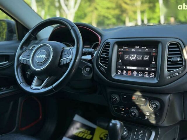 Джип Компас, объемом двигателя 0 л и пробегом 102 тыс. км за 16850 $, фото 9 на Automoto.ua
