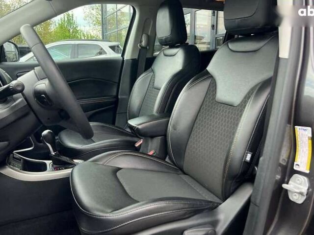 Джип Компас, объемом двигателя 2.4 л и пробегом 57 тыс. км за 15500 $, фото 11 на Automoto.ua