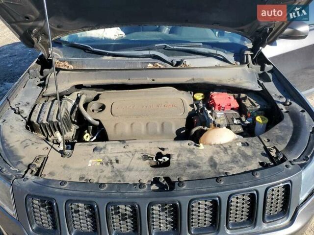 Джип Компас, объемом двигателя 2.4 л и пробегом 110 тыс. км за 3600 $, фото 11 на Automoto.ua