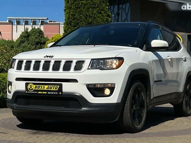 Джип Компас, объемом двигателя 2.4 л и пробегом 15 тыс. км за 17990 $, фото 2 на Automoto.ua