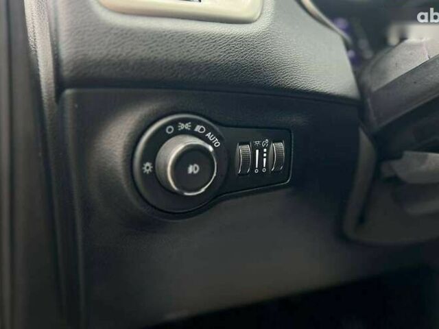 Джип Компас, объемом двигателя 2.4 л и пробегом 57 тыс. км за 15500 $, фото 12 на Automoto.ua