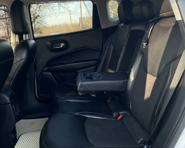 Джип Компас, объемом двигателя 2.36 л и пробегом 102 тыс. км за 16150 $, фото 25 на Automoto.ua
