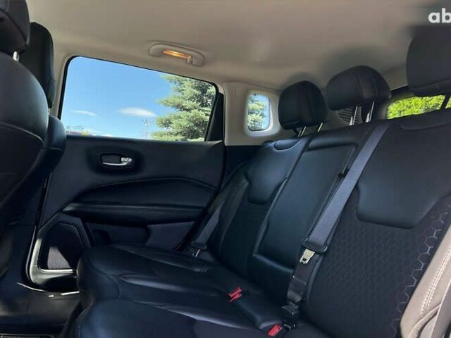 Джип Компас, объемом двигателя 2.4 л и пробегом 15 тыс. км за 17990 $, фото 9 на Automoto.ua