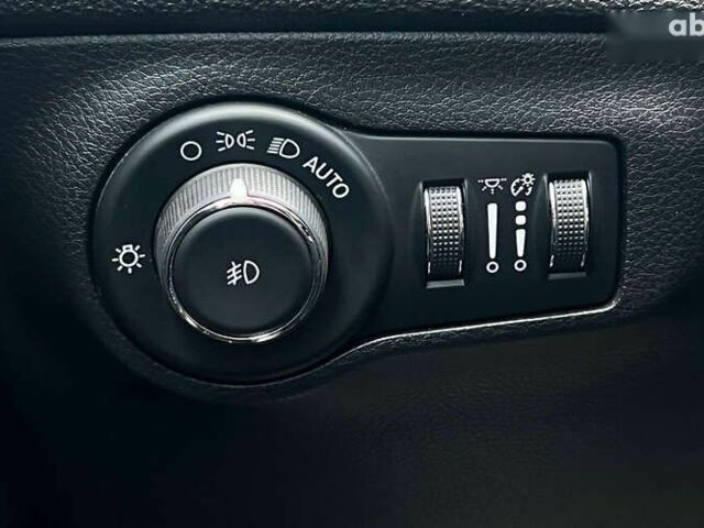 Джип Compass, об'ємом двигуна 0 л та пробігом 85 тис. км за 15999 $, фото 24 на Automoto.ua