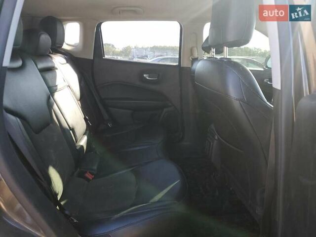 Джип Компас, объемом двигателя 2.4 л и пробегом 110 тыс. км за 3600 $, фото 10 на Automoto.ua