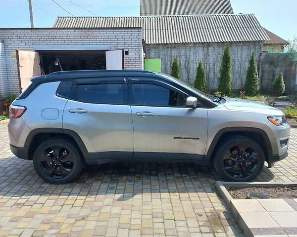 Джип Compass, об'ємом двигуна 2.36 л та пробігом 46 тис. км за 18500 $, фото 3 на Automoto.ua