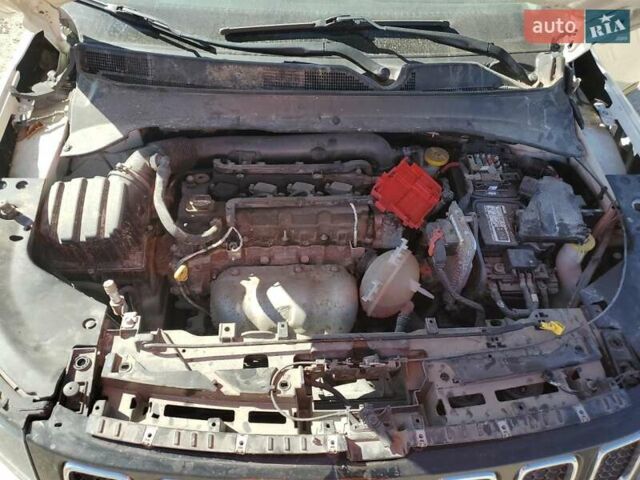 Джип Компас, объемом двигателя 2.4 л и пробегом 160 тыс. км за 3300 $, фото 10 на Automoto.ua