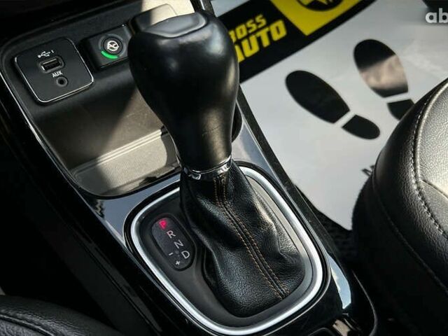 Джип Compass, об'ємом двигуна 0 л та пробігом 85 тис. км за 15999 $, фото 22 на Automoto.ua