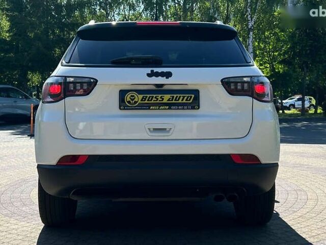 Джип Компас, объемом двигателя 2.4 л и пробегом 15 тыс. км за 17990 $, фото 4 на Automoto.ua