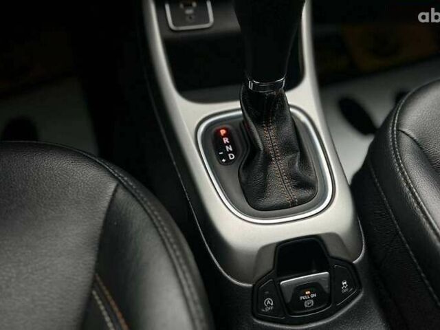 Джип Компас, объемом двигателя 2.4 л и пробегом 77 тыс. км за 15900 $, фото 14 на Automoto.ua