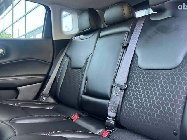 Джип Compass, об'ємом двигуна 2.4 л та пробігом 70 тис. км за 16800 $, фото 18 на Automoto.ua
