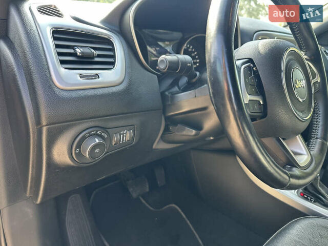 Джип Compass, об'ємом двигуна 2.4 л та пробігом 36 тис. км за 16500 $, фото 12 на Automoto.ua