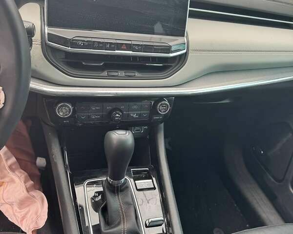 Джип Компас, объемом двигателя 2.4 л и пробегом 14 тыс. км за 14400 $, фото 14 на Automoto.ua