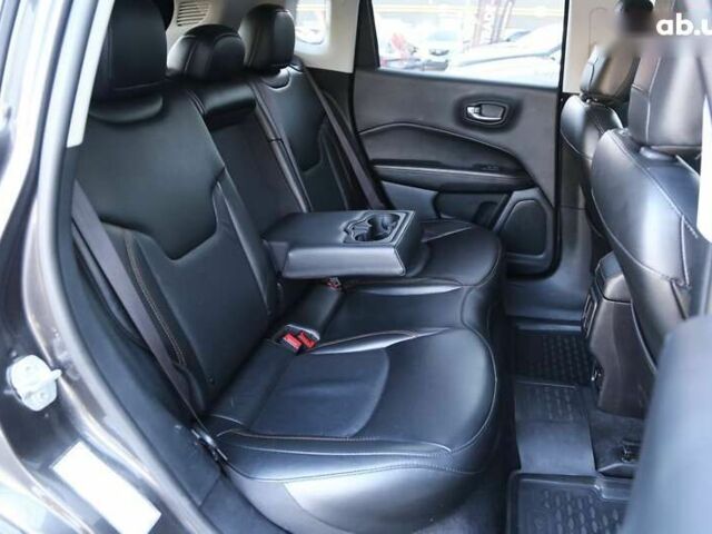 Джип Compass, об'ємом двигуна 2.4 л та пробігом 82 тис. км за 17900 $, фото 8 на Automoto.ua