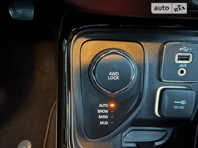 Джип Compass, об'ємом двигуна 2.36 л та пробігом 75 тис. км за 18500 $, фото 28 на Automoto.ua