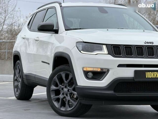 Джип Компас, объемом двигателя 2.4 л и пробегом 126 тыс. км за 17450 $, фото 8 на Automoto.ua