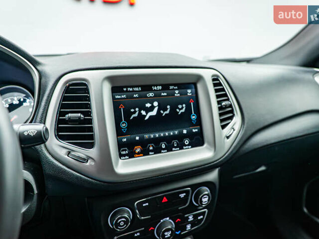 Джип Компас, объемом двигателя 2.4 л и пробегом 110 тыс. км за 17709 $, фото 14 на Automoto.ua