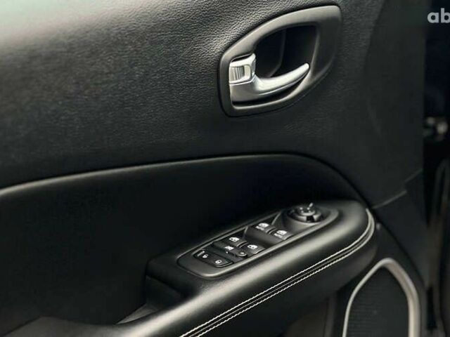Джип Компас, объемом двигателя 2.4 л и пробегом 94 тыс. км за 16800 $, фото 12 на Automoto.ua