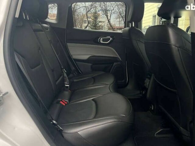 Джип Compass, об'ємом двигуна 2.4 л та пробігом 31 тис. км за 20900 $, фото 28 на Automoto.ua