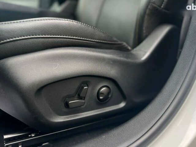 Джип Compass, об'ємом двигуна 2.4 л та пробігом 31 тис. км за 20900 $, фото 14 на Automoto.ua
