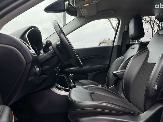 Джип Компас, объемом двигателя 2.4 л и пробегом 111 тыс. км за 18999 $, фото 8 на Automoto.ua