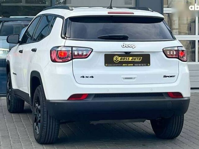 Джип Compass, об'ємом двигуна 2.4 л та пробігом 103 тис. км за 19500 $, фото 4 на Automoto.ua