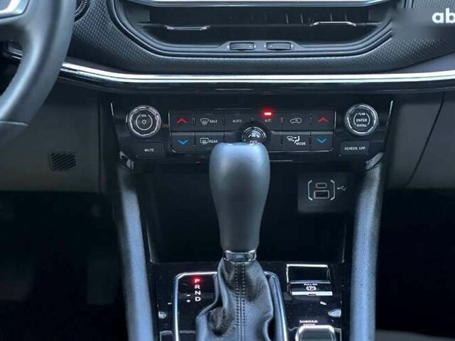 Джип Компас, объемом двигателя 2.4 л и пробегом 72 тыс. км за 19900 $, фото 14 на Automoto.ua