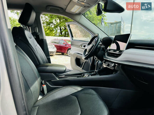 Джип Compass, об'ємом двигуна 2.36 л та пробігом 35 тис. км за 18500 $, фото 20 на Automoto.ua