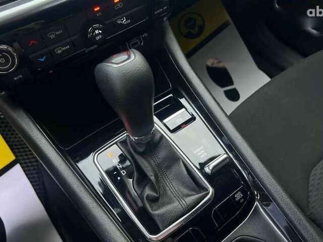 Джип Compass, об'ємом двигуна 2.4 л та пробігом 103 тис. км за 19500 $, фото 16 на Automoto.ua